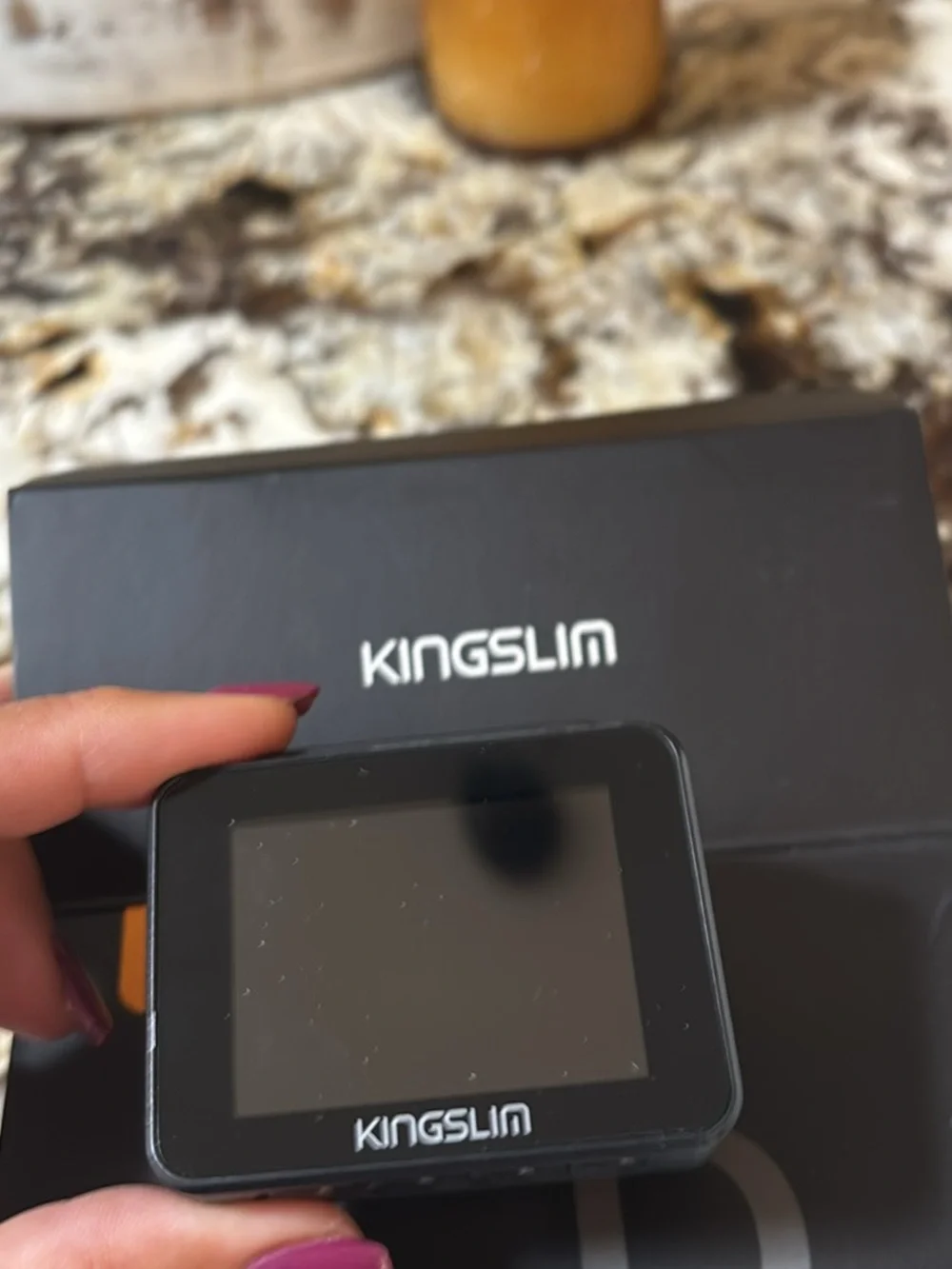 KIngslim D5 4K Dash Cam — Black with Red Trim